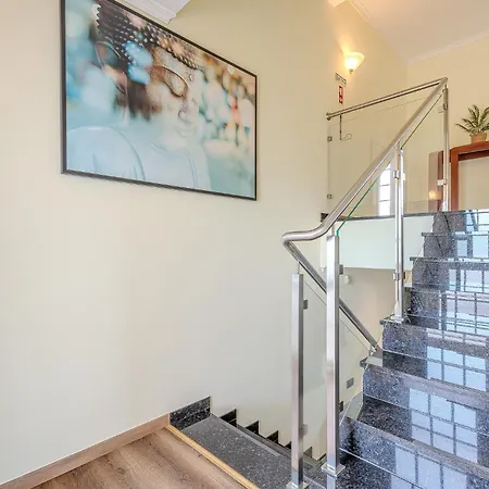 Monica - Pool Heated - By Algarkasa *