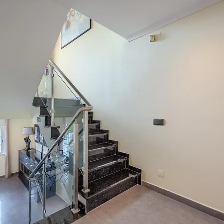 Дом отдыха Monica - Pool Heated - By Algarkasa Албуфейра