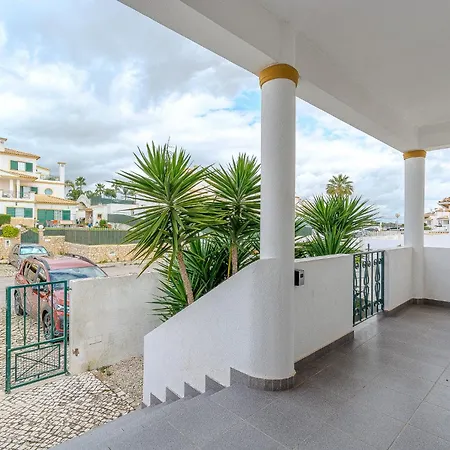 Villa Monica - By Algarkasa * البوفيرا